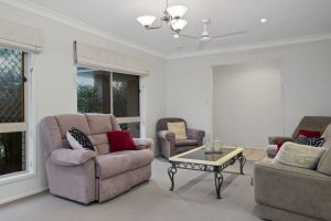 16 Chanel Crescent, EIGHT MILE PLAINS, QLD 4113 AUS