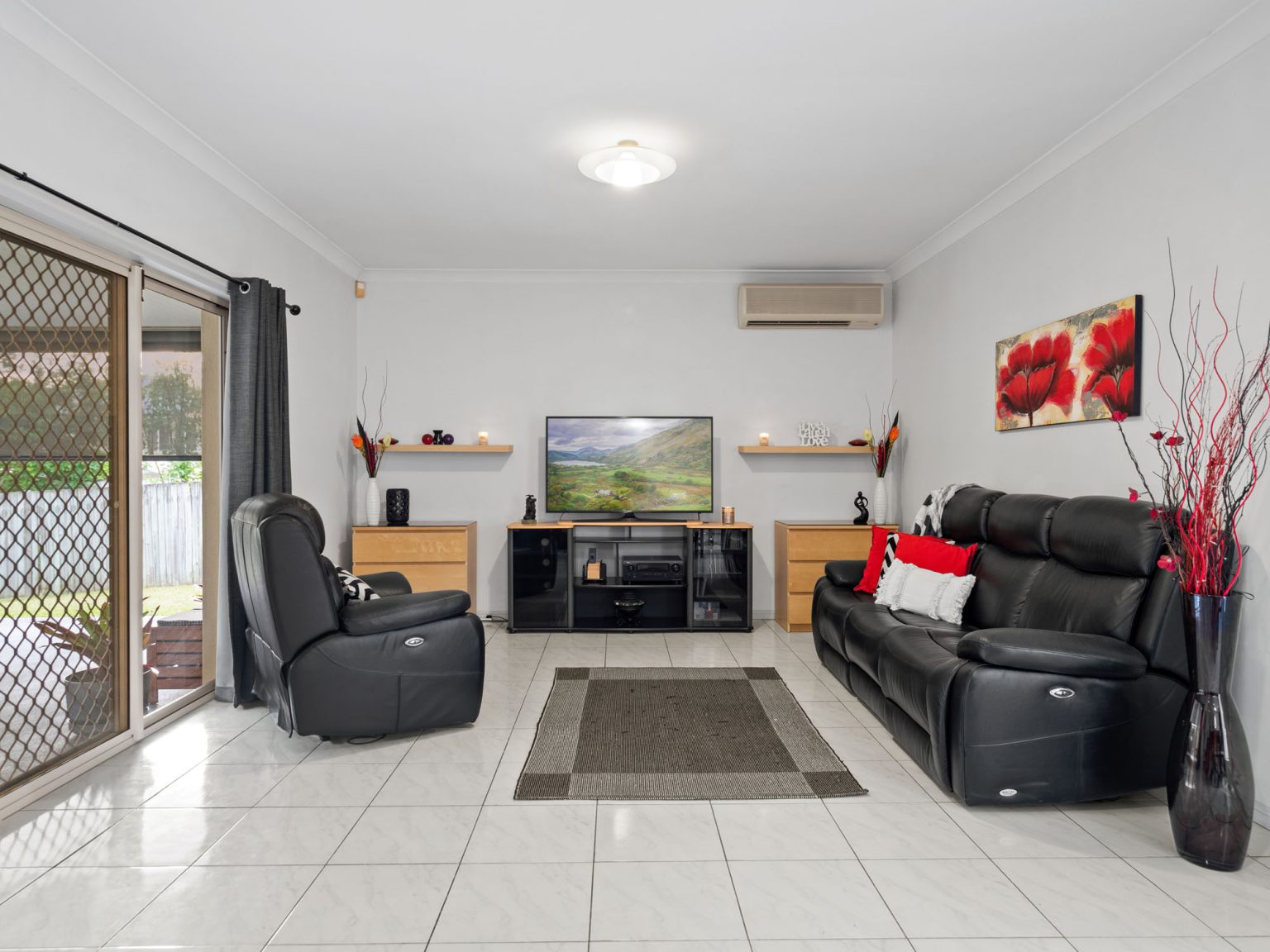 10 Colvillea Close, STRETTON, QLD 4116 AUS