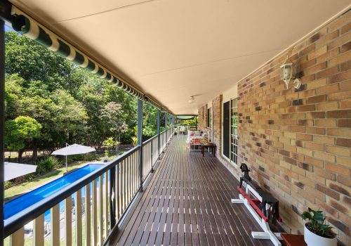 15 Springburn Drive, GLASS HOUSE MOUNTAINS, QLD 4518 AUS